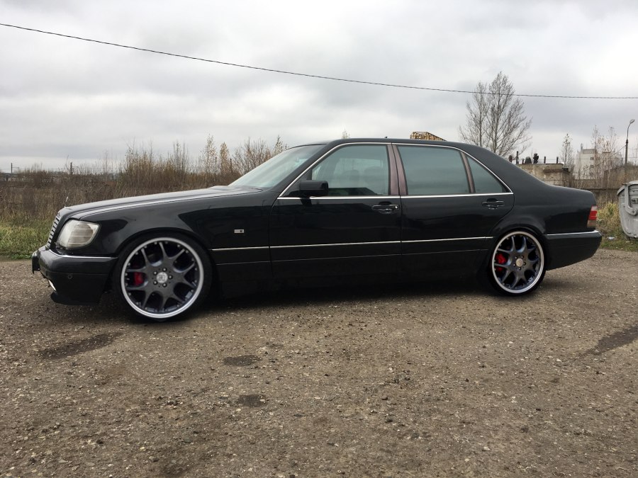 Mercedes-Benz w140