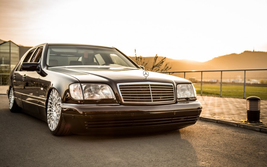 Mercedes-Benz w140