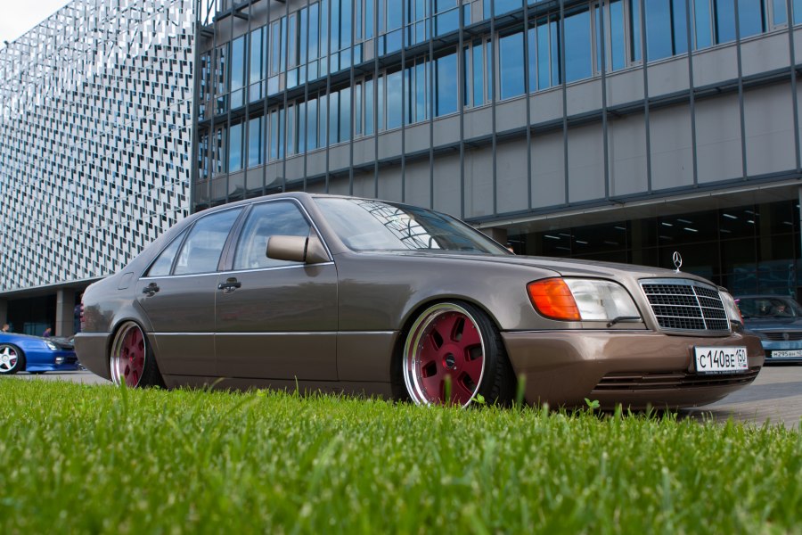 Mercedes w140 White
