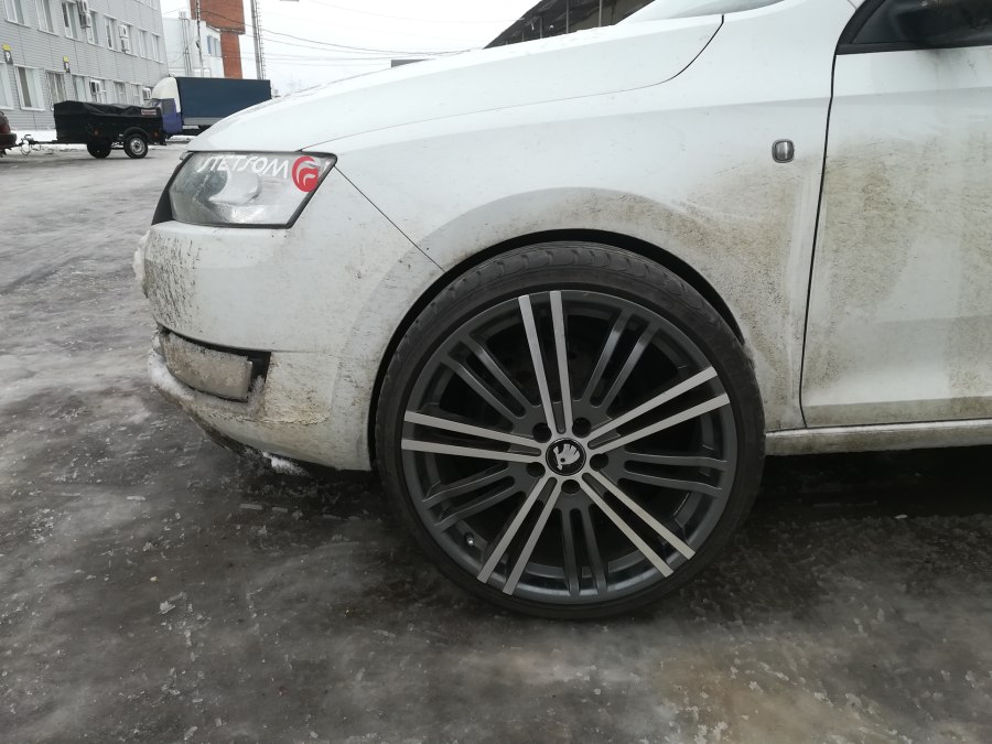 Диски r18 Skoda Rapid