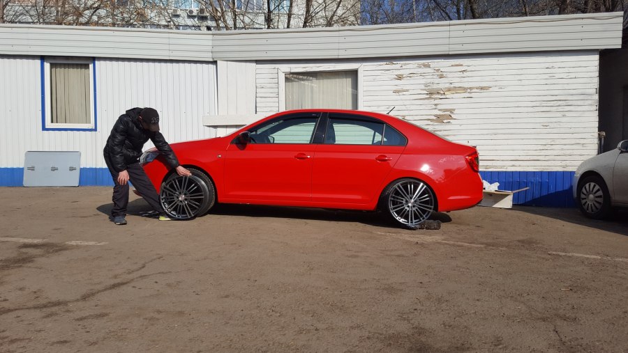 Skoda Rapid r18