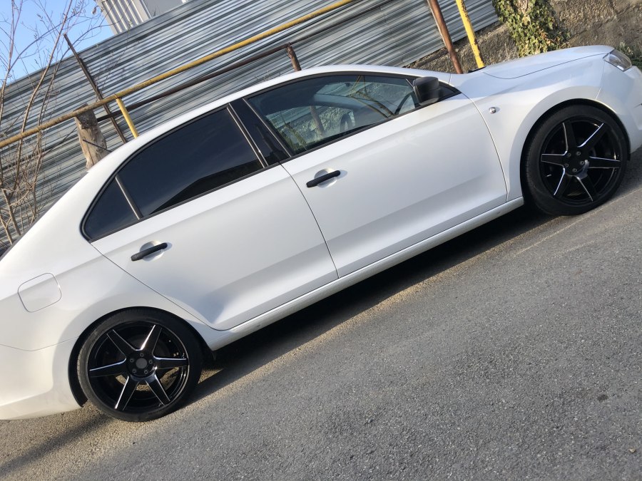 Gemini r18 Skoda Octavia a7