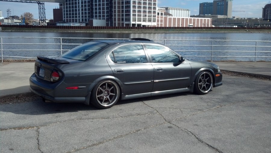 Nissan maxima QX a33 2005