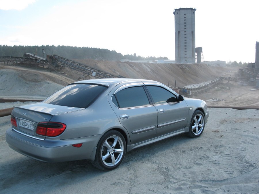 Nissan maxima a33 Tuning