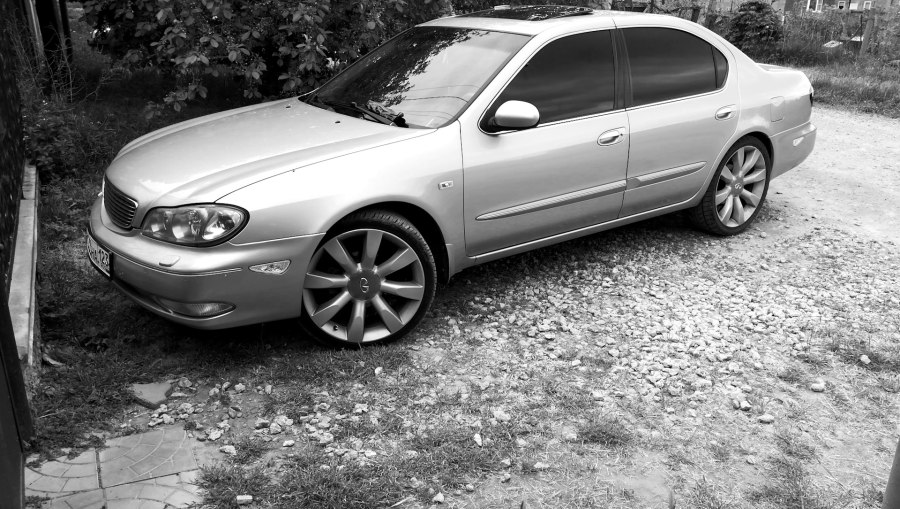 Nissan maxima a33