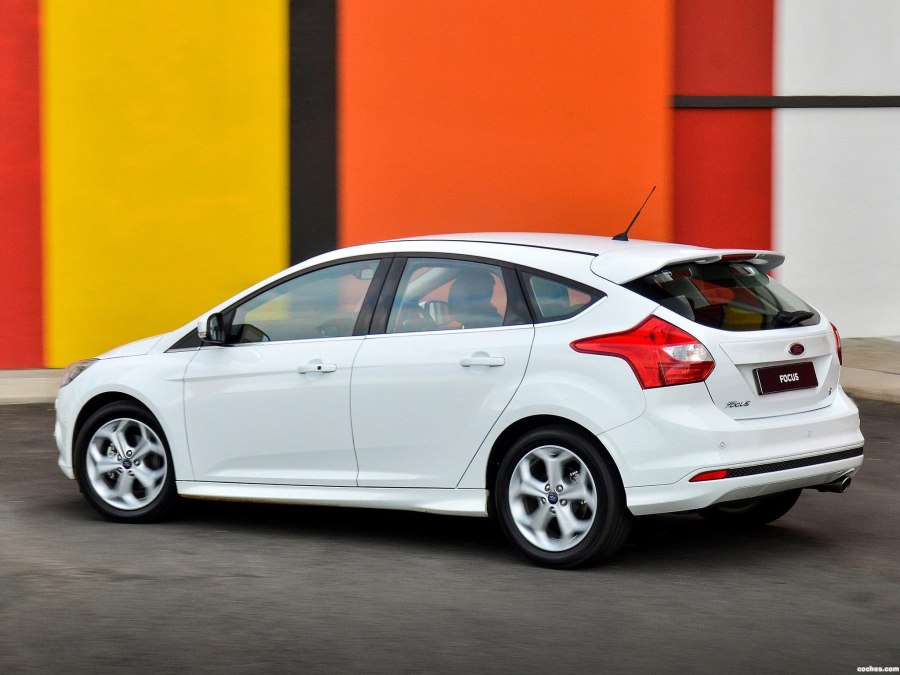 Ford Focus 3 хэтчбек