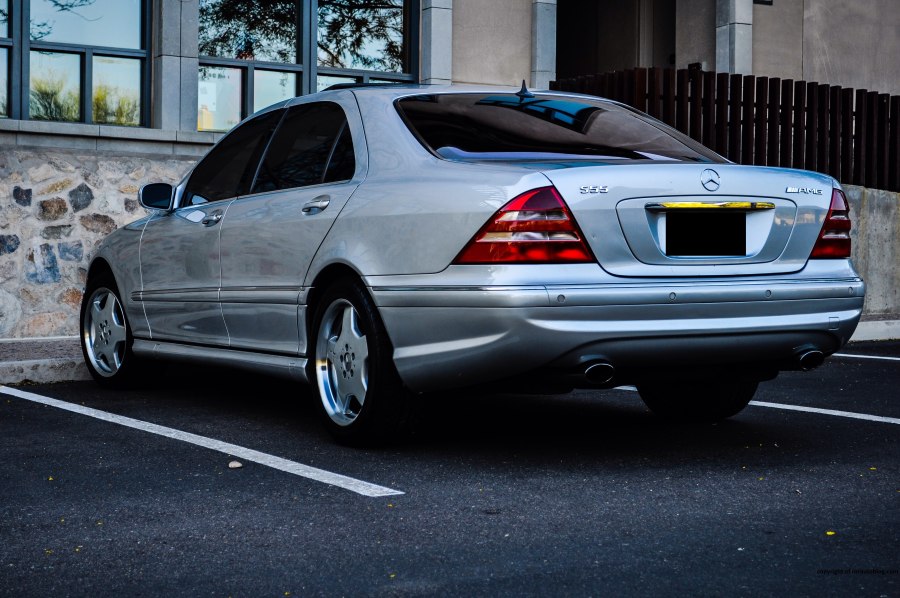 Mercedes-Benz w220