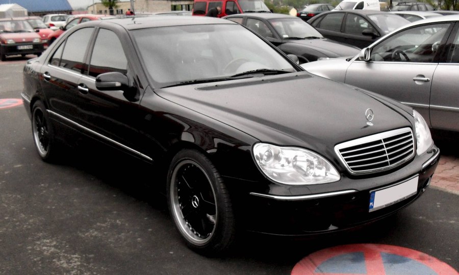 Mercedes Benz s500 w220