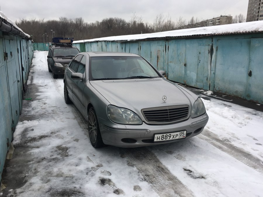 Mercedes Benz s class w220