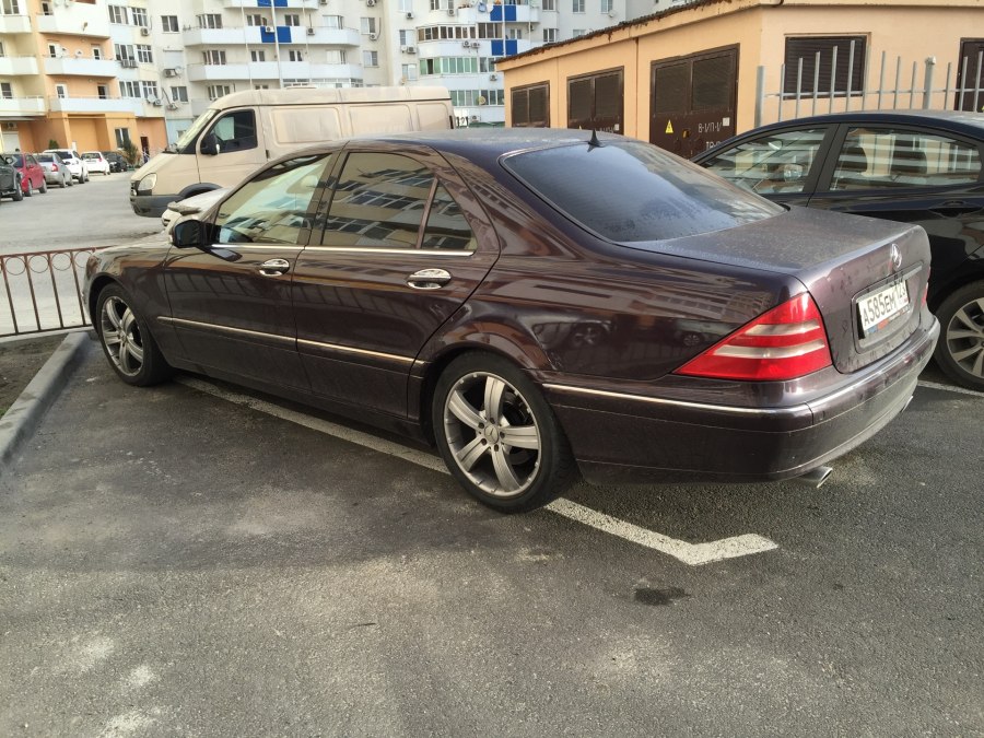 Mercedes Benz w220 AMG