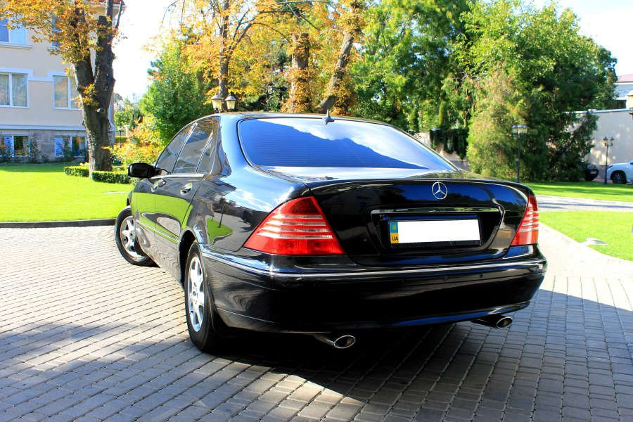 Mercedes Benz s class w220