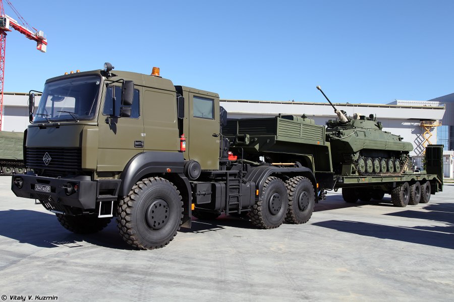 Тягач Волат МЗКТ-74135