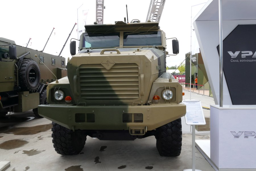 Урал-63704-0010 Торнадо-у