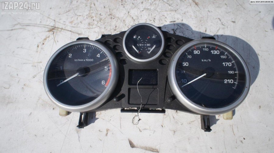 Peugeot 407 приборная панель