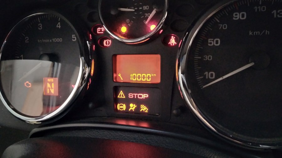 Peugeot 207 приборный щиток