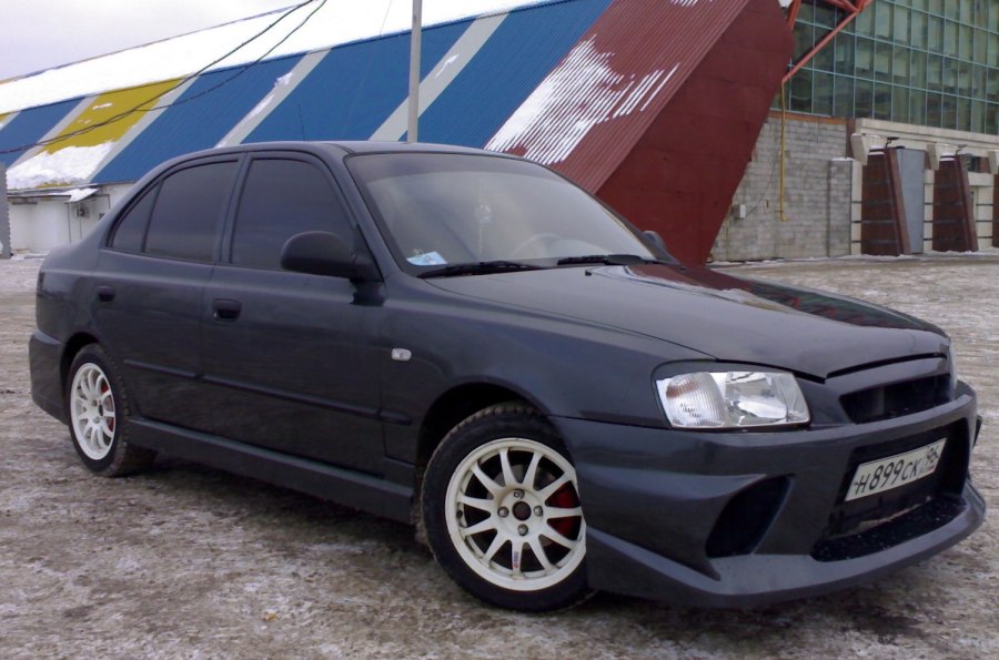 Тюнингованный Hyundai Accent