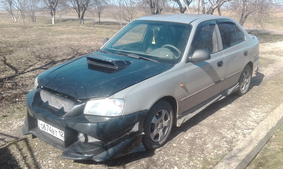 Hyundai Accent колхоз