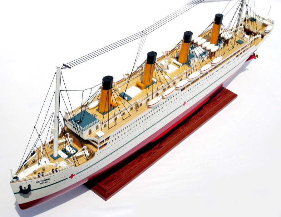 Модель Academy RMS Titanic