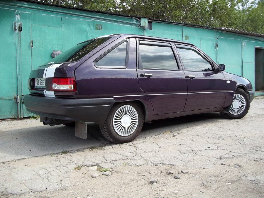 Тюнингованный ИЖ 2126