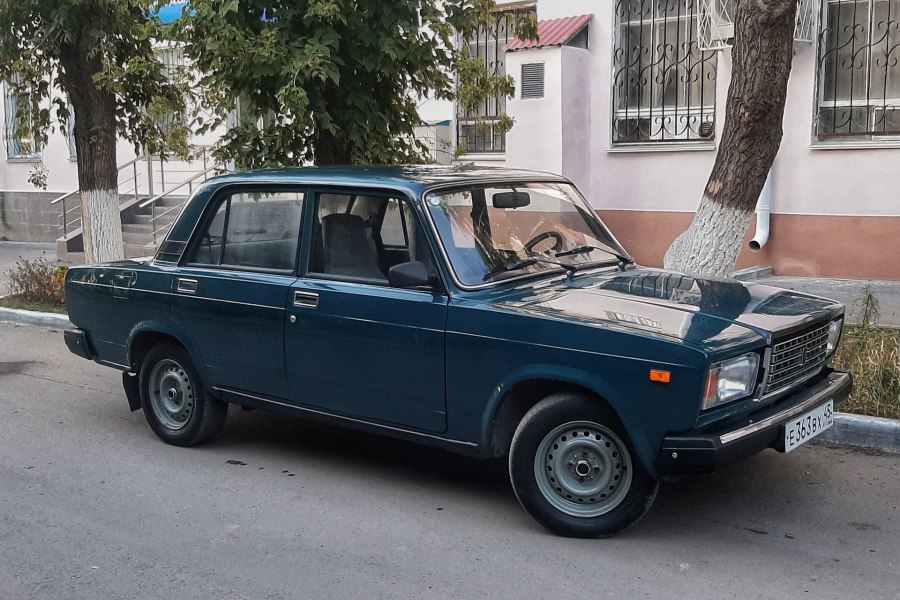 Lada 21074