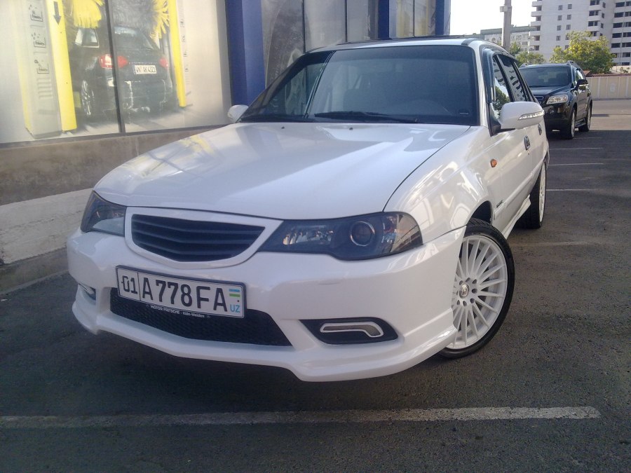 Daewoo Nexia n150 черная
