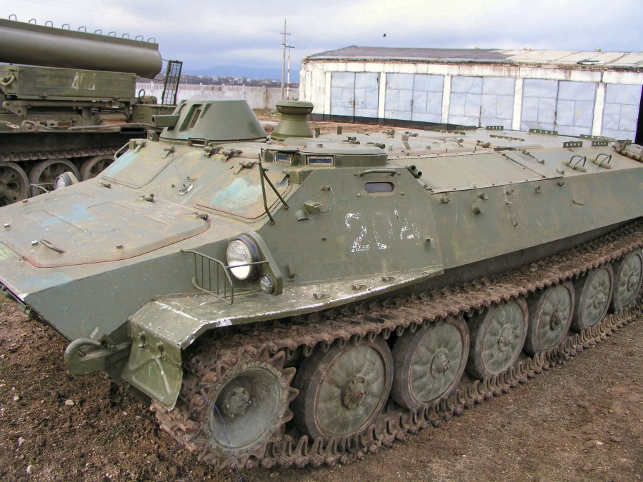Транспортер тягач МТ ЛБ