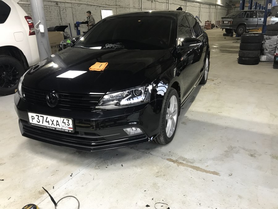 Passat b6 черный антихром