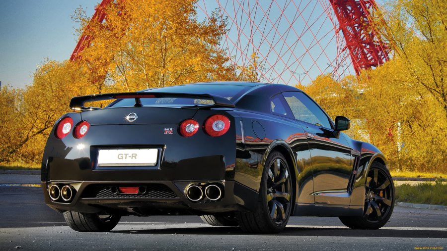 Nissan GTR r35 обои