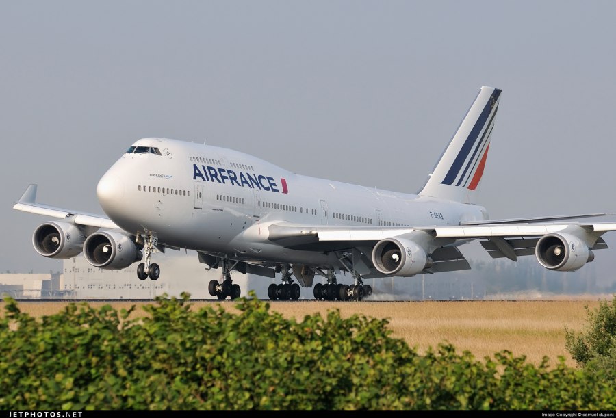 Боинг 747 взлет