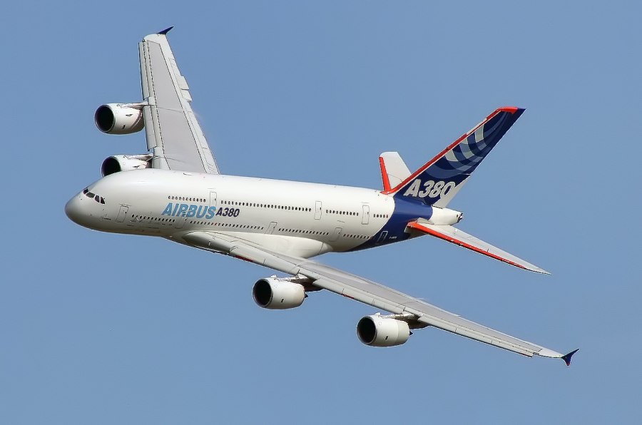 Airbus 4 двигателя