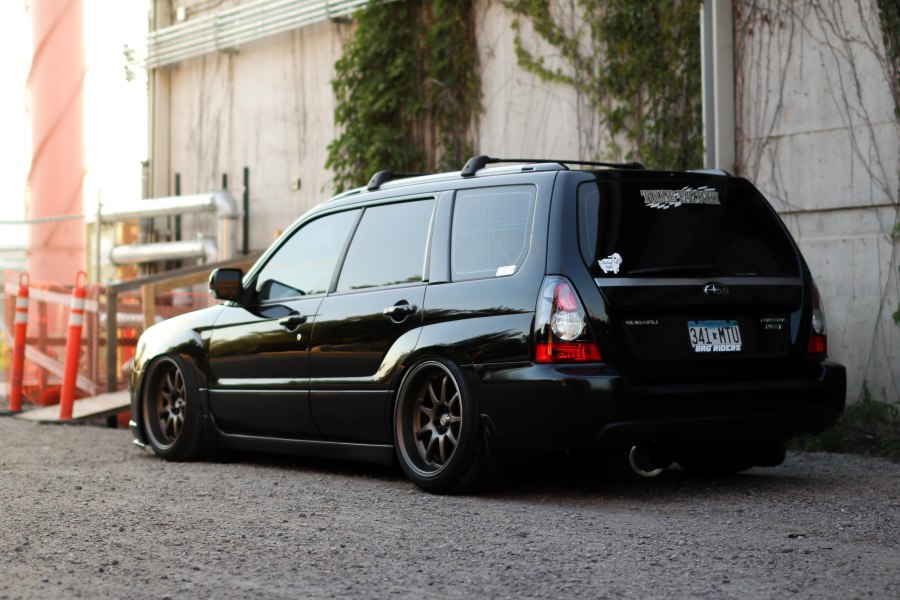 Subaru Forester SG stance