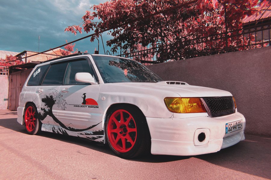 Subaru Forester SF/s10