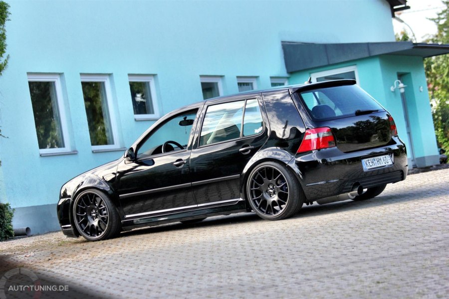 Черный Golf 4 Tuning