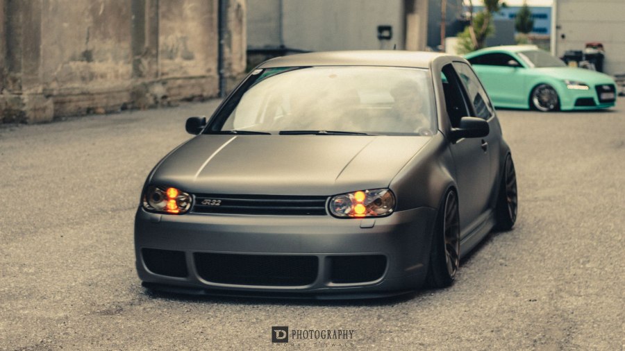 Volkswagen Golf 4 стенс