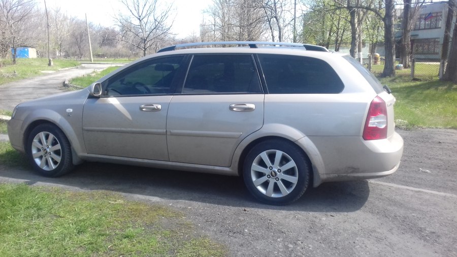 Lacetti универсал r16