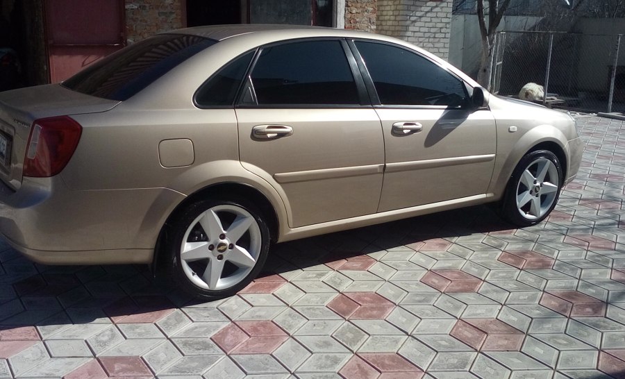 Chevrolet Lacetti 16 колеса