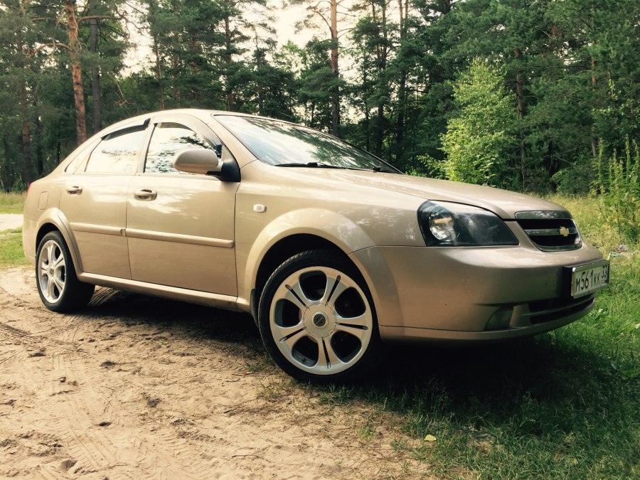 Chevrolet Lacetti на 17 дисках