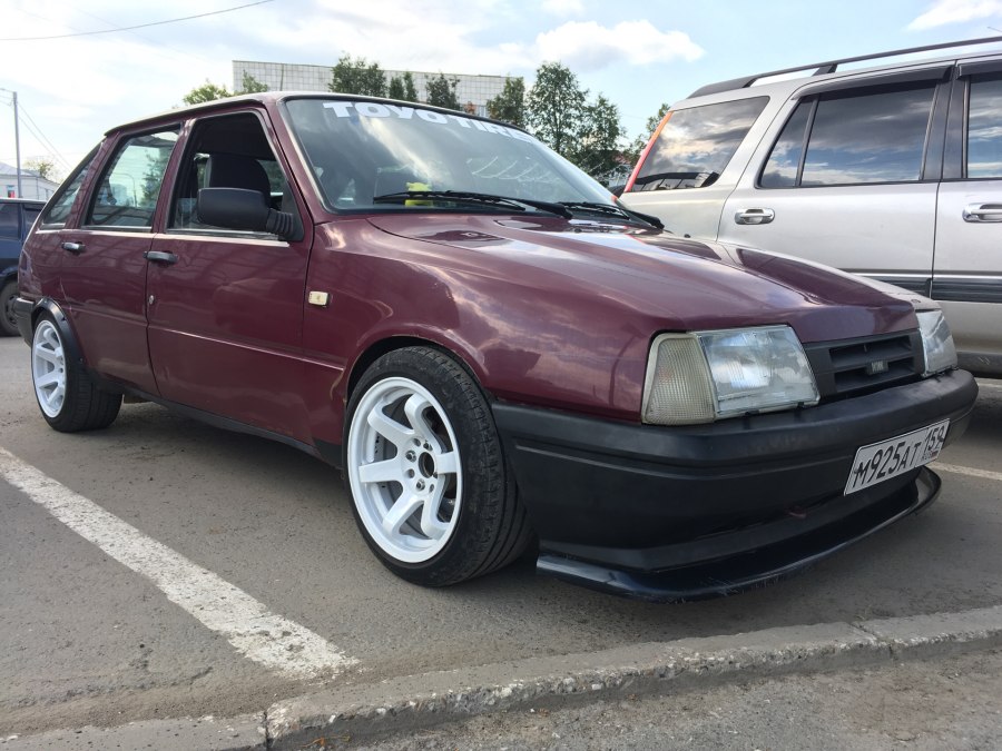 ИЖ Ода 2126 stance