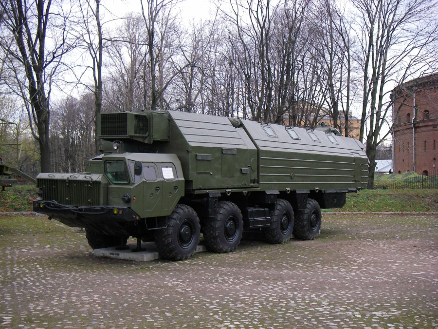 МАЗ 543м