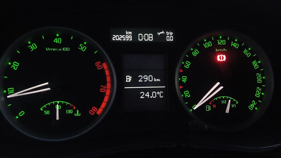 Цифровая приборная панель Skoda Superb 2