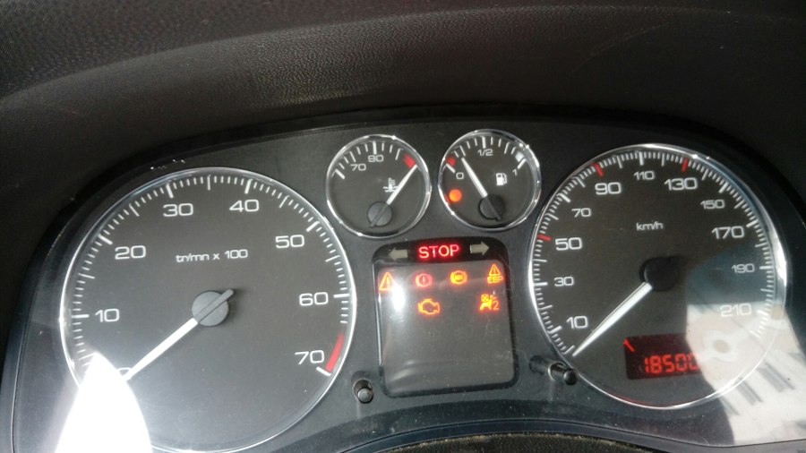 Пежо 607 приборная панель