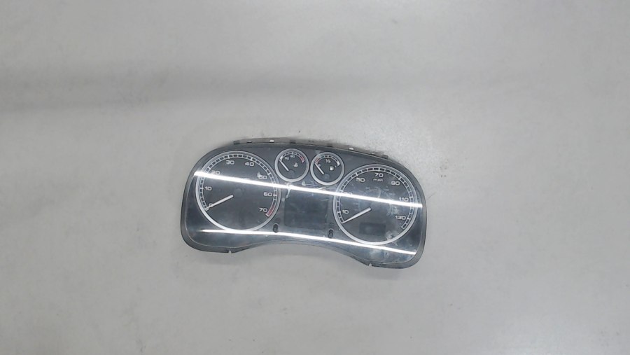 Peugeot 307 SW экран приборной