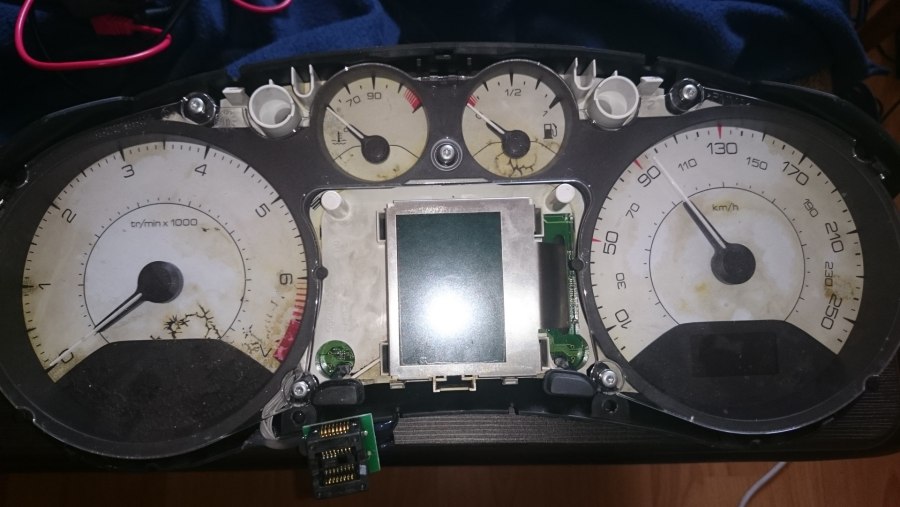 Direction indicator faulty Пежо 407
