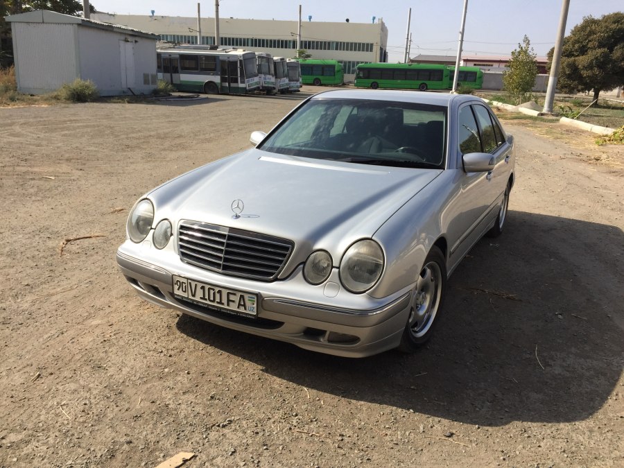 Мерседес Бенц w210 AMG