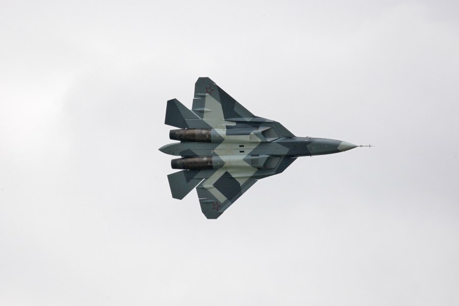 Миг-35 истребитель вид снизу