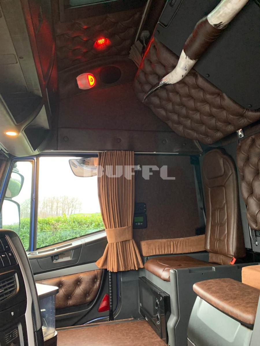 Scania r500 кабина