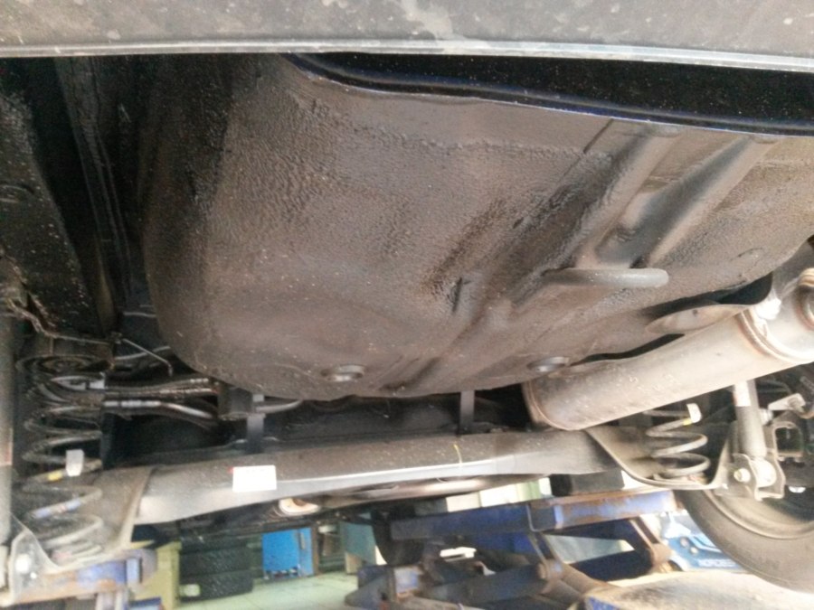 Kia Cerato 2011 снизу