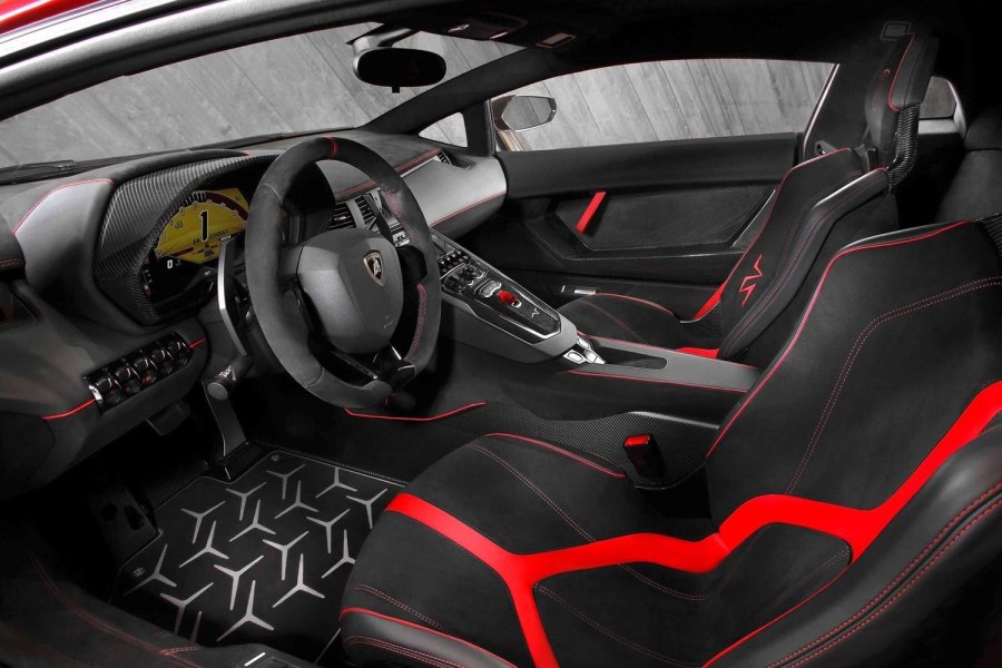 Lamborghini Aventador SV Interior