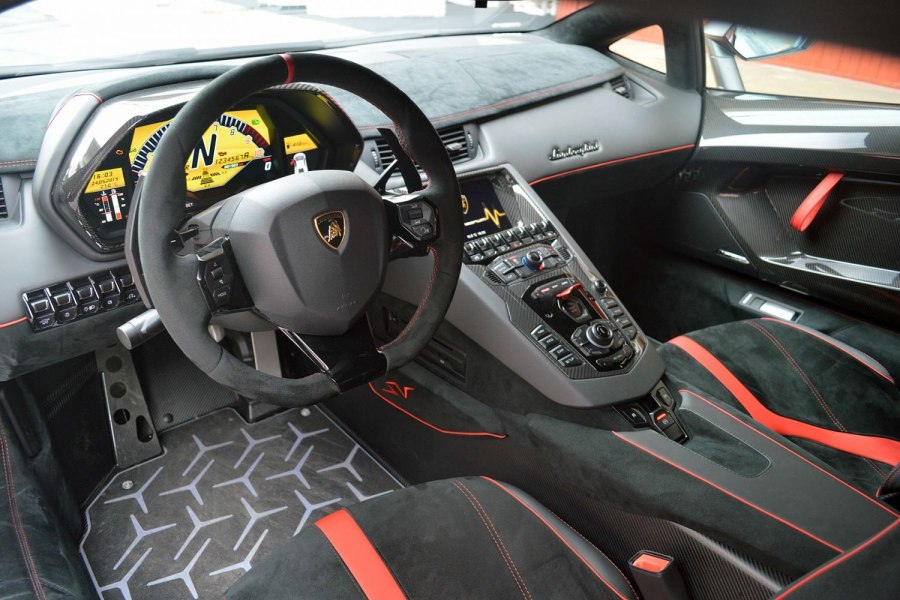 Lamborghini Aventador lp700-4 салон