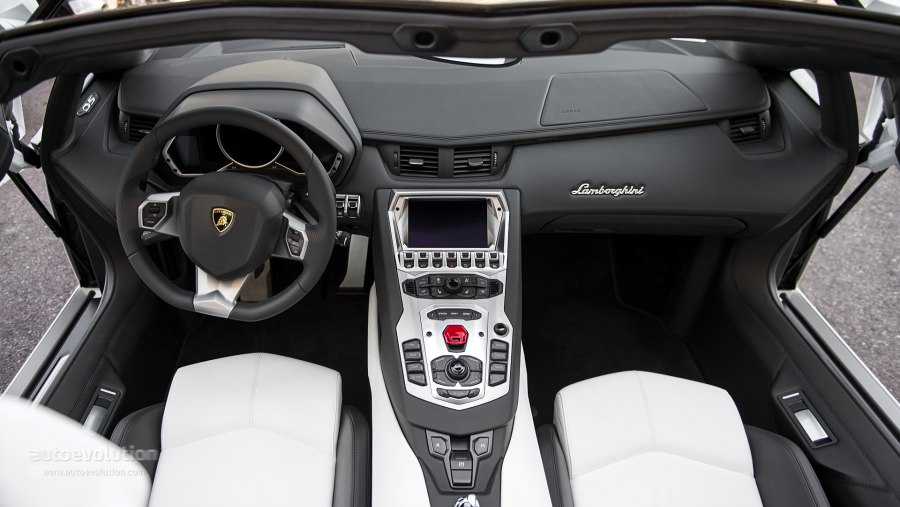 Ламборгини авентадор lp700-4 салон